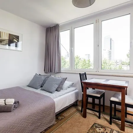 דירה Golden Oasis Center ורשה